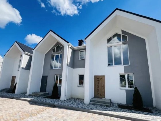 Продам Таунхаус 108м2 у Святопетрівському. Святопетровское