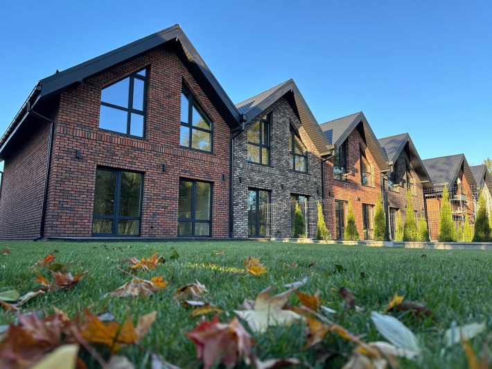 Таунхаус 100 м2 КМ "Південна Баварія". Відділ продажу - фото 1