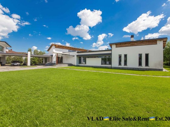 Козин. КМ Дніпрова Хвиля. Сучасний будинок з виходом на Дніпро! Козин