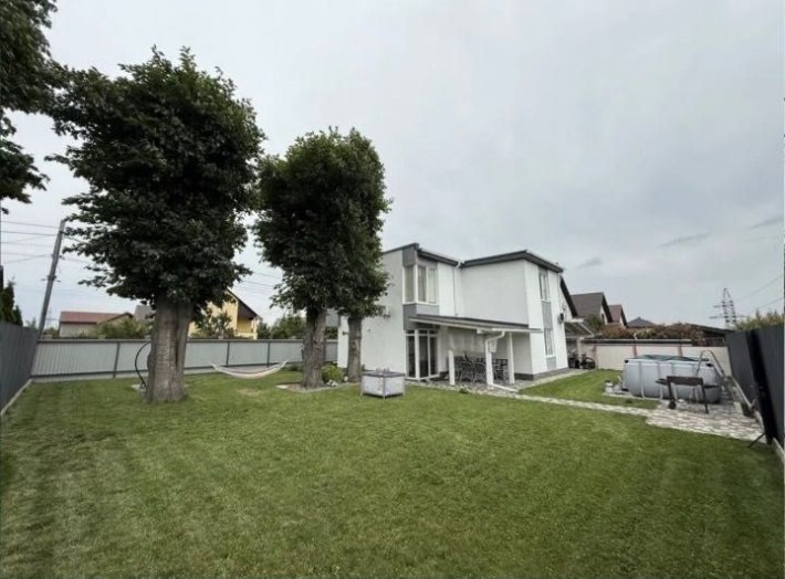 Продам будинок з ремонтом меблями і технікою в Крюківщині - фото 1