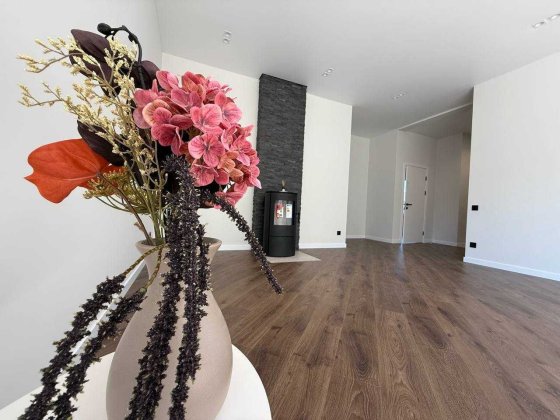 Продаж будинку з ремонтом 100м2 3 кімнати Ворзель