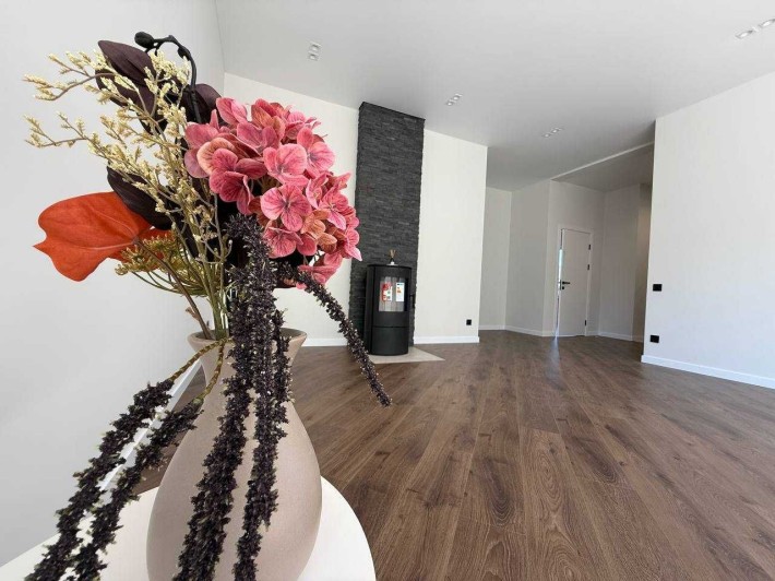 Продаж будинку з ремонтом 100м2 3 кімнати - фото 1