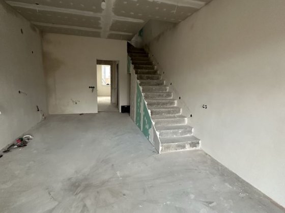 Продаж таунхаусу в Святопетрівському / чистовий ремонт / гарна локація Святопетровское