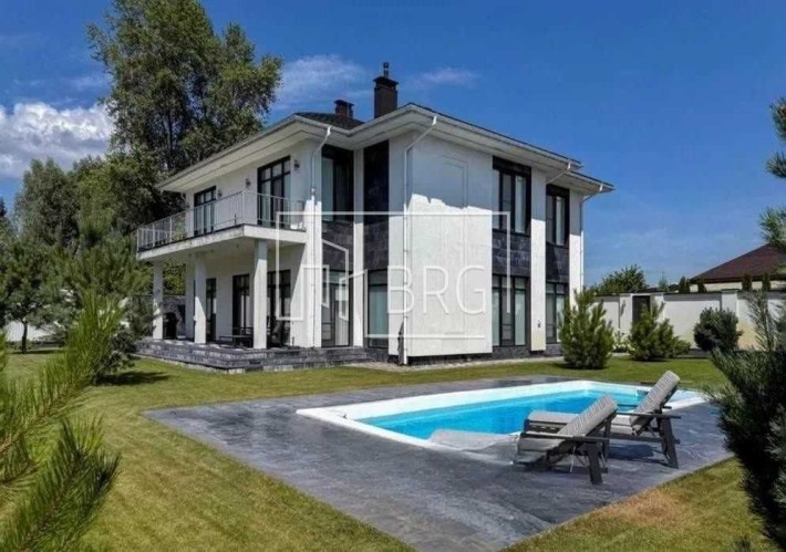 Продажа дома с бассейном и выходом на канал Козинки Козин без % - фото 1