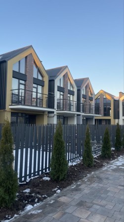 Таунхаус,дуплекс,будинок,дом 120м2,с документами.Газ. - фото 1