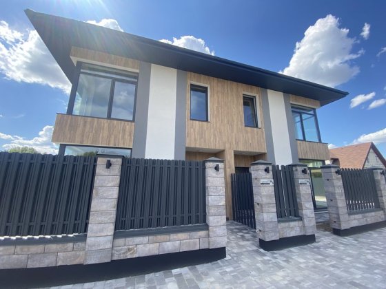 Дуплекс в с.Гатне з чорновим ремонтом! Без % Гатное