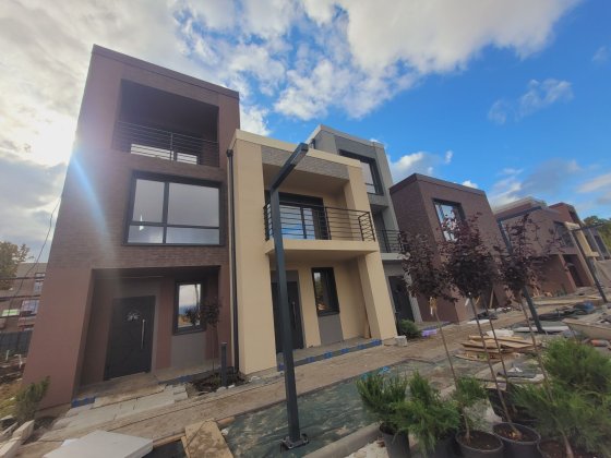 Будинок в передмісті! Крюківщина. єОселя-так! Крюковщина