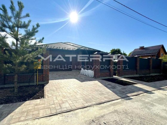 Білогородка Продаж будинку 120 м2 + 42 м2 мансарда та гараж Белогородка