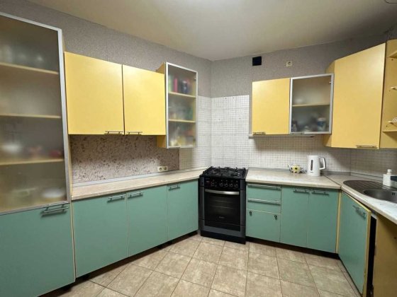 Продаж будинку 191м2 4 кімнати 18 соток Ворзель