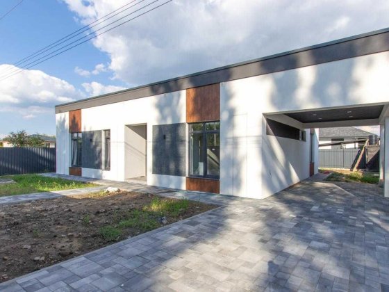 Одноповерховий будинок 110 кв.м. 5,5 соток, з ПІДВАЛОМ! Білогородка Білогородка