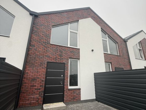 Таунхаус Єоселя Білогородка Белогородка