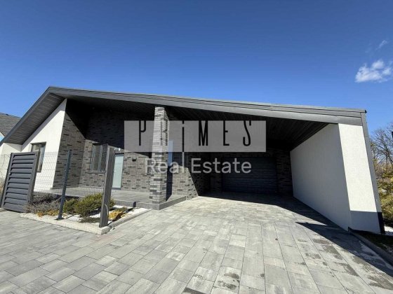 Продаж 4к будинку з ділянкою 7 соток в закритому КМ , Крюківщина Крюковщина