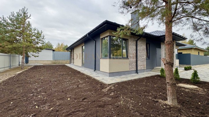 Цегляний одноповерховий будинок. Чистове оздоблення. Газове опалення! - фото 1