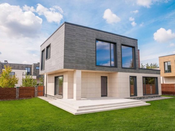 Новий будинок Hi-tech у центрі Іванковичів | 162 м² | 8 соток | 20 хв Ходосівка