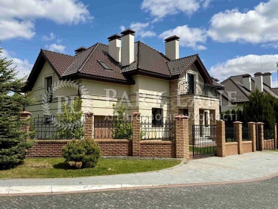 Продаж нового будинку в КМ Золоче, Вишеньки 300м2 під чистову Вишеньки