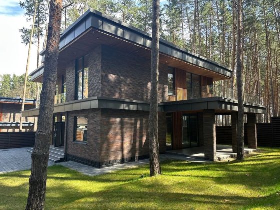 Продаж розкішного будинку у лісі, Білогородка котеджне містечко Белогородка