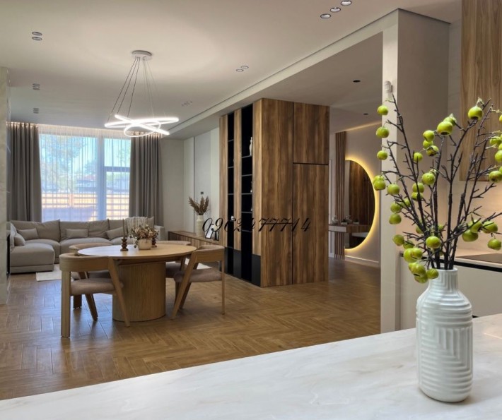 Якісний будинок з ремонтом з видом на ліс‼️рівна ділянка - фото 1