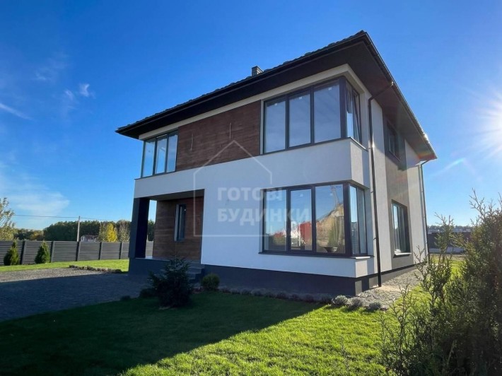 Пропонуємо для Вас будинок площею 278 кв.м в с.Ходосівка! - фото 1