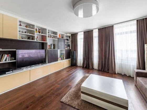 Продаж 3-кімнатної квартири на просп.Науки, 80а/73 Киев