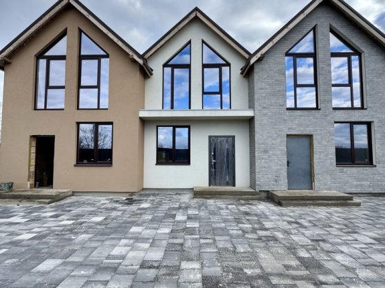 Середній Таунхаус | 100 кв.м. | 1 сотка | Вул. Лікарська Белогородка