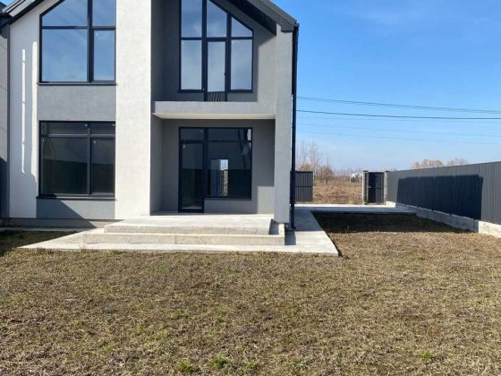 Дуплекс під єОселю введений в експлуатацію Белогородка