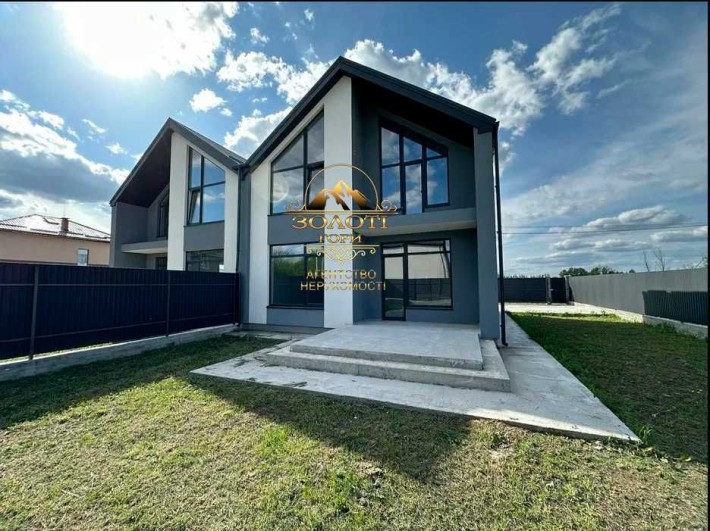 Продаж дуплексу с.Білогородка ,127 кв.м.,5 сот.землі,місце під 2 авто! - фото 1