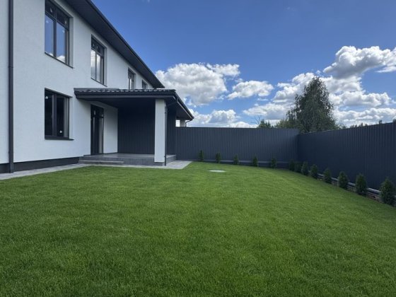 Дуплекс з наповненням/є газ/ 3,5 соток/біля лісу/ без комісіі Белогородка