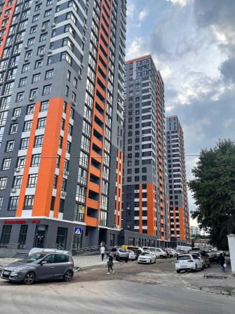 Продаж 2-к квартири вул. Миколи Гулака 4 - фото 1