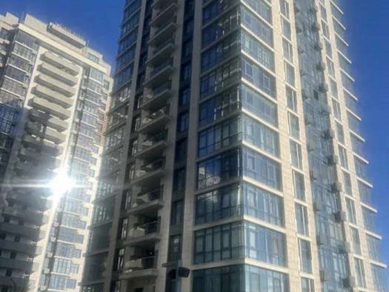 Продаж 1-к квартири вул. М.Драгомирова 17в Киев