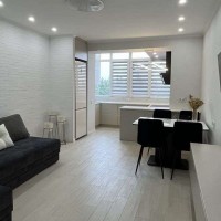 Продаж двокімнатної квартири по вул. Радистів 34д в ЖК Лісова Казка Київ