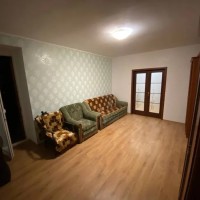 Продам 2 кімнатну квартиру по вул. Верховинця, 10 Київ