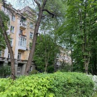 Продаж 3-к квартири у сталінці на Антонова 2/32. площа Космонавтів. Київ