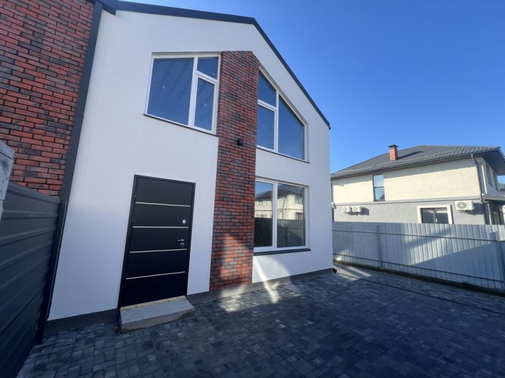 Таунхаус у Білогородці_єОселя - фото 1