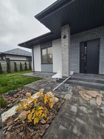 Приватний будинок з ремонтом, меблями, технікою Газ Електрика єОселя - фото 1