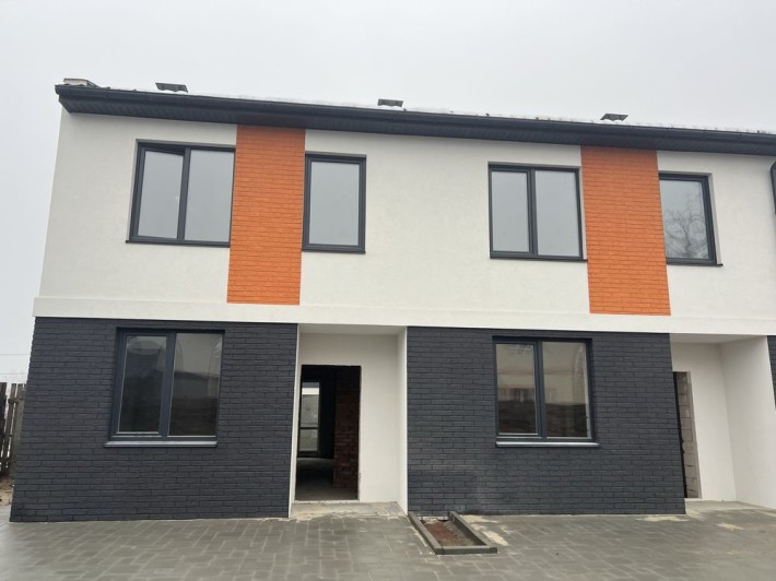 З газом при вʼїзді в Ворзель по ціні квартири, крайній - фото 1