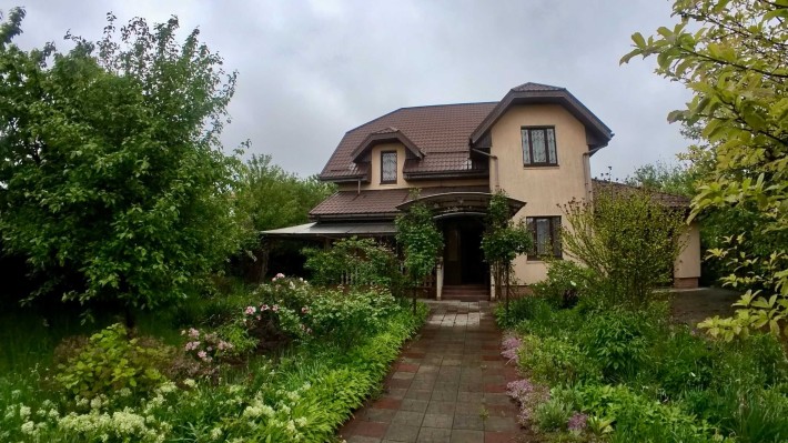 Продаж будинок Чабани, вул.Квіткова, 10 сот, 241 метрів , 2 поверхи - фото 1