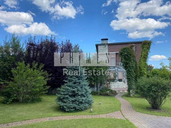 Продаж ценляного будинку Золоче Вишеньки 20 соток приватності Вишеньки