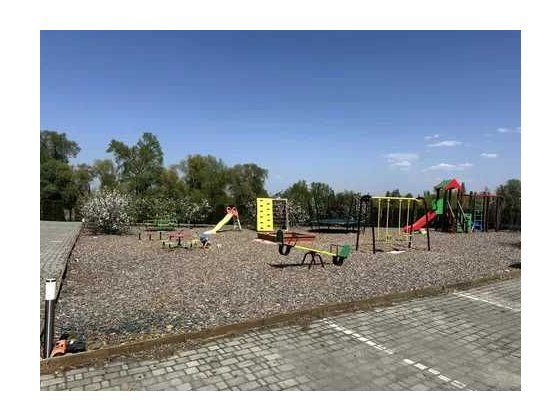 Без% Танхаус  в котеджному містечку "Belveder-city"  метро Осокорки Гнедин