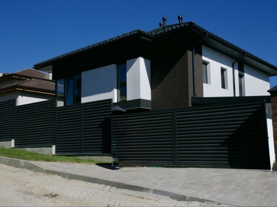 Продаж будинку з ремонтом в Лісниках Лісники