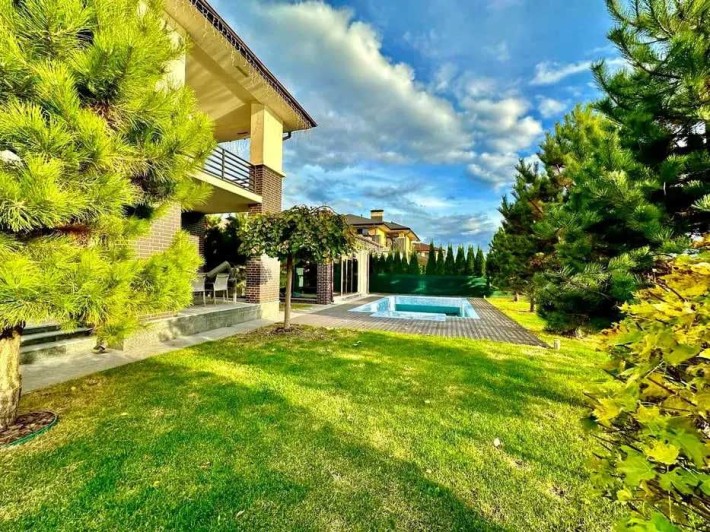 Сучасний технологічний котедж преміум-класу - фото 1