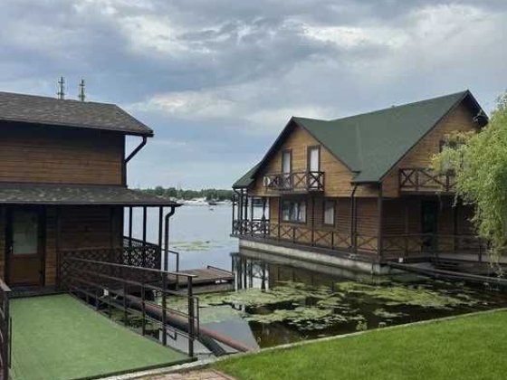 Продаж БУДИНКУ на воді в котеджному містечку “Золоче” 150 м2 на 8 сотк Вишенки