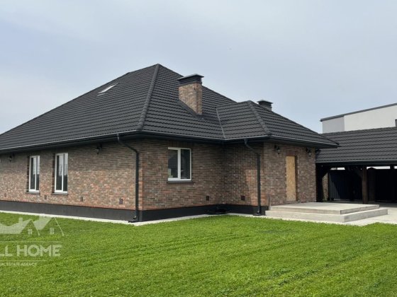 Продаж будинку КМ БАЛАТОН, с. Нові Петрівці Нові Петрівці