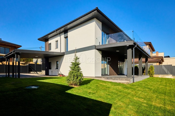 Продаж будинку з новим, дизайнерським ремонтом! Лісники. - фото 1