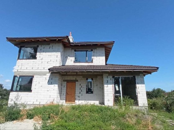 Будинок в Нових Петрівцях з видом на море з ділянкою 17 соток Нові Петрівці