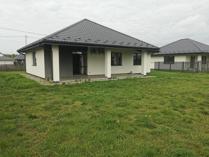 Дом, коттеджный городок в лесу, Sky Park, Гнедин - фото 1