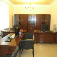 Продам помещение 1 эт. не жилой фонд,красная линия ул.Криворожская Дніпро