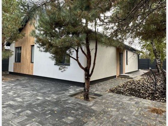 Віта Поштова стильний будинок на 4.5 сот. Сосни Віта-Поштова