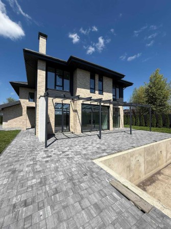 Розкішний будинок 395 м² панорамні вікна, 5 кімнат, басейн. - фото 1