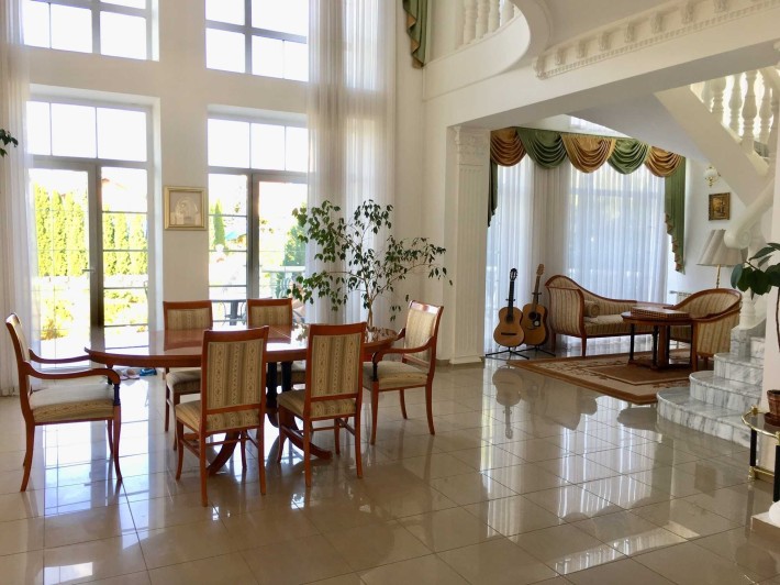 Продажа шикарного дома, 493м²  25 соток,  возле ЛЕСА  Лесники - фото 1