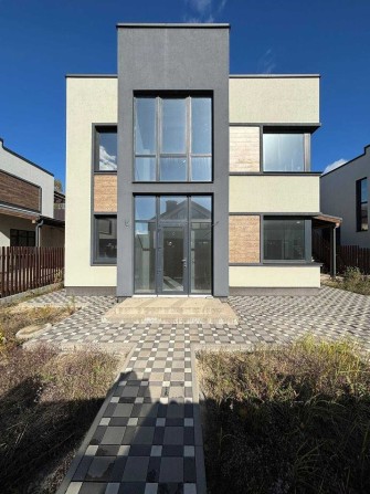 Продається HIGH TECH будинок в закритому котеджному містчечку/ЛІСНИКИ - фото 1